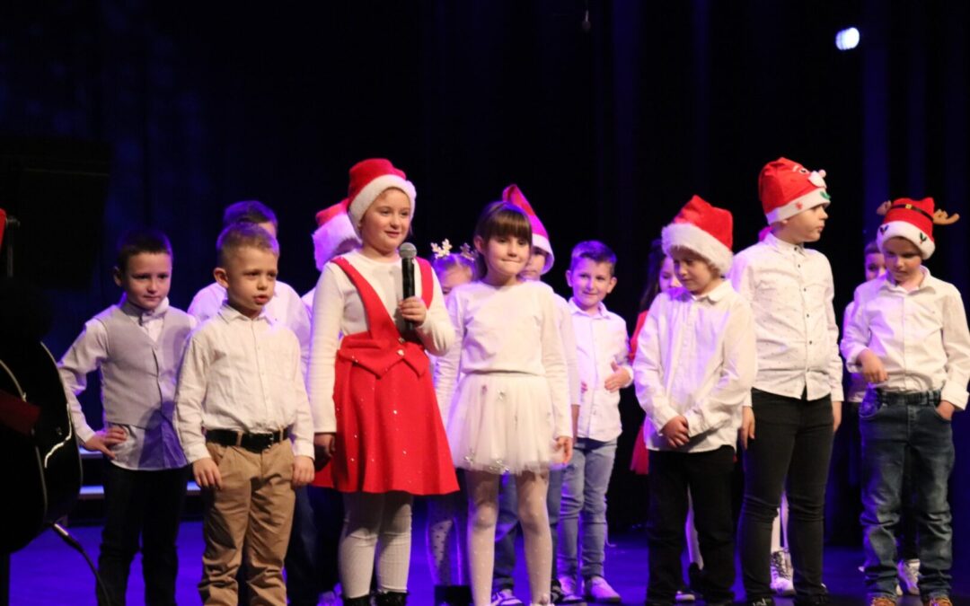 Božićna priredba “Božić dolazi” 2025.