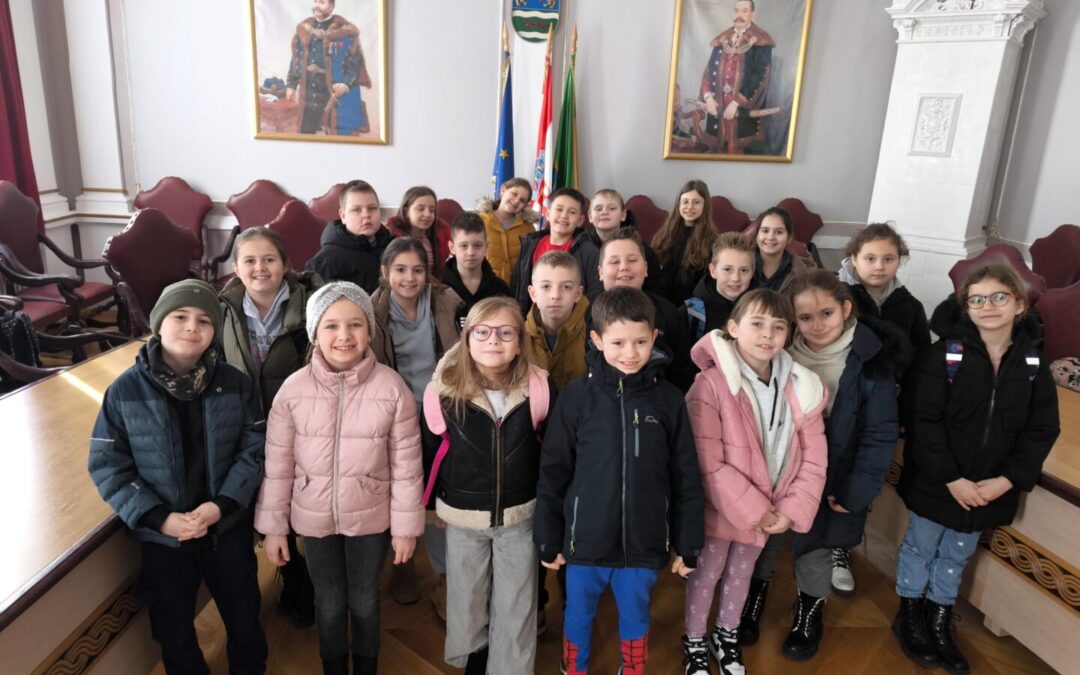 Terenska nastava 3. b razreda i PŠ Sulkovci u Požegu